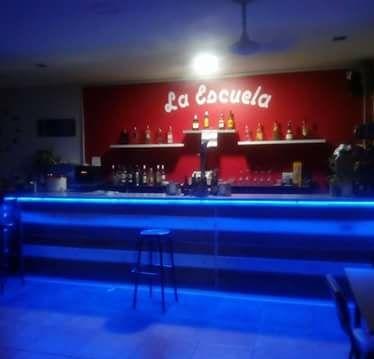 Bar la Escuela